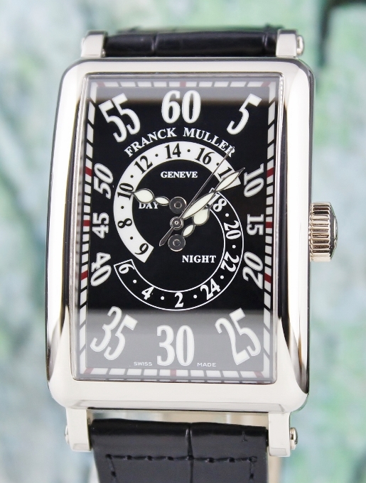 A FRANCK MULLER 18K WHITE GOLD LONG ISLAND AUTOMATIC WATCH / 1300 DH R